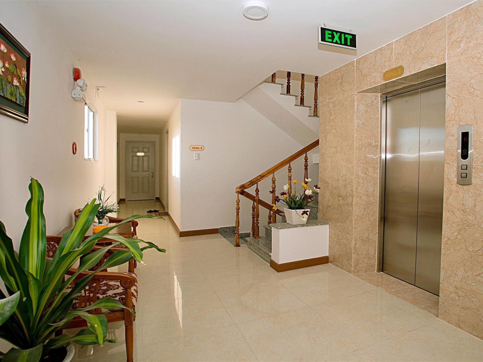 Rex Hotel & Apartment Nha Trang Exterior foto